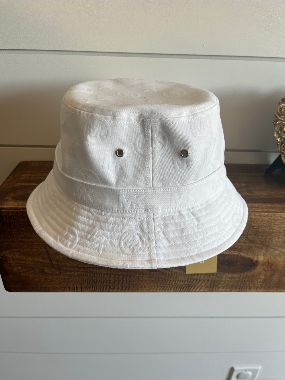 Michael Kors White Embossed Logo Bucket Hat NWT